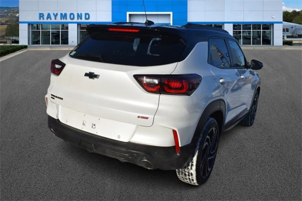 Used 2024 Chevrolet Trailblazer RS SUV