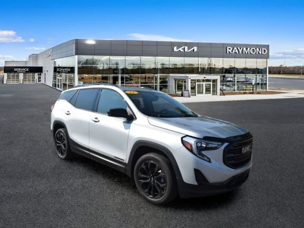 Used 2021 GMC Terrain SLE SUV