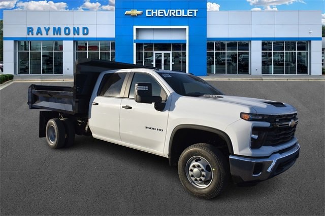 2026 Chevrolet Silverado 3500HD Work Truck's photo