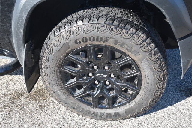 2026 Chevrolet Colorado Trail Boss - Photo 11