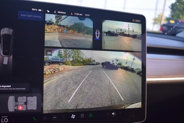 2024 Tesla Model Y Performance - Photo 28