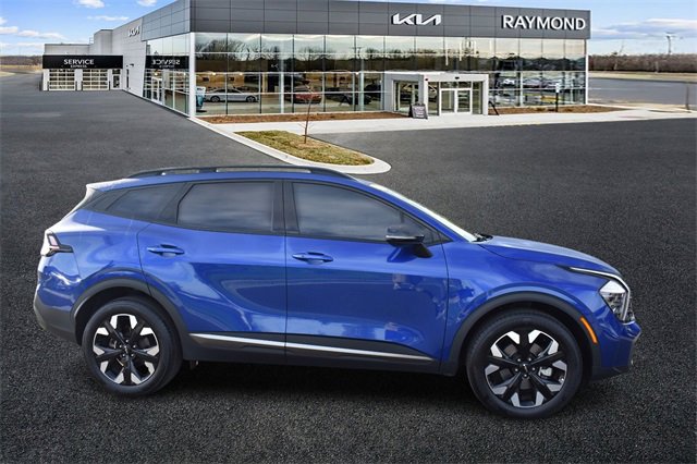 2024 Kia Sportage X-Line photo 2