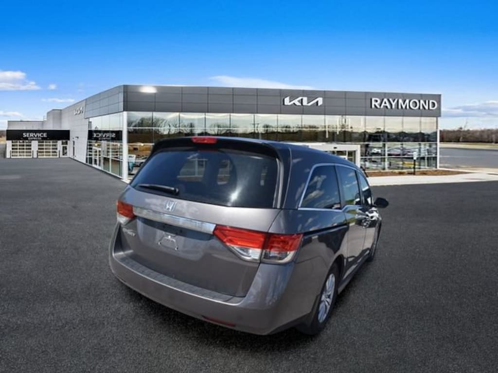 Used 2015 Honda Odyssey EX-L Van