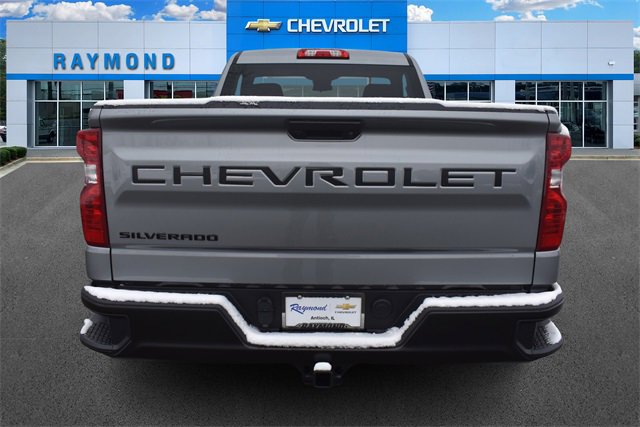 2026 Chevrolet Silverado 1500 photo 4