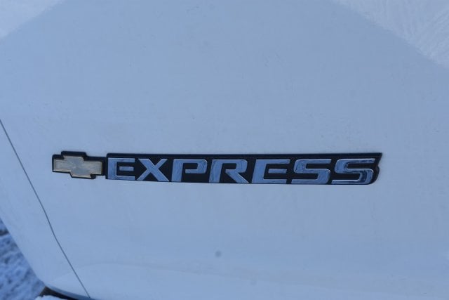 2025 Chevrolet Express Cargo Work Van - Photo 16