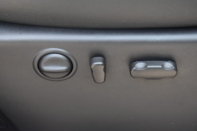2013 Chevrolet Silverado 2500HD LTZ - Photo 16