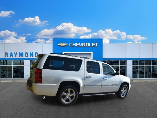 Used 2014 Chevrolet Suburban LTZ SUV