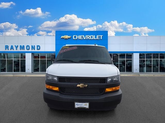 2025 Chevrolet Express Cargo Work Van - Photo 9