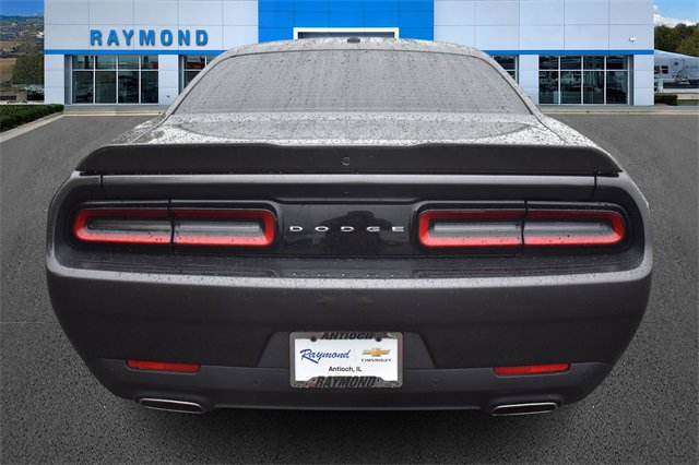 2022 Dodge Challenger GT photo 4