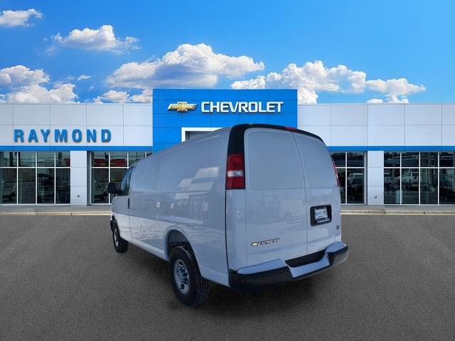 2025 Chevrolet Express Cargo Work Van - Photo 6