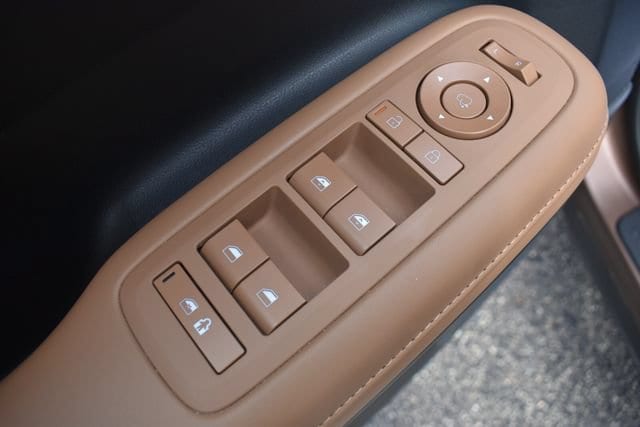 2024 Hyundai Santa Fe Limited - Photo 23