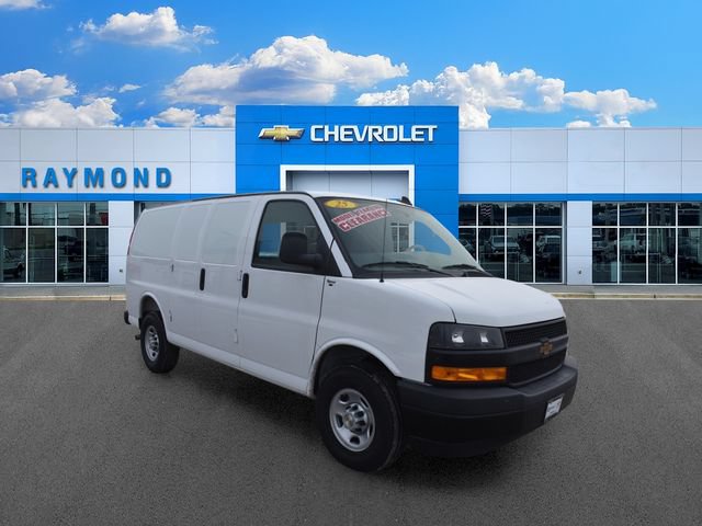 2025 Chevrolet Express Cargo Work Van - Photo 8