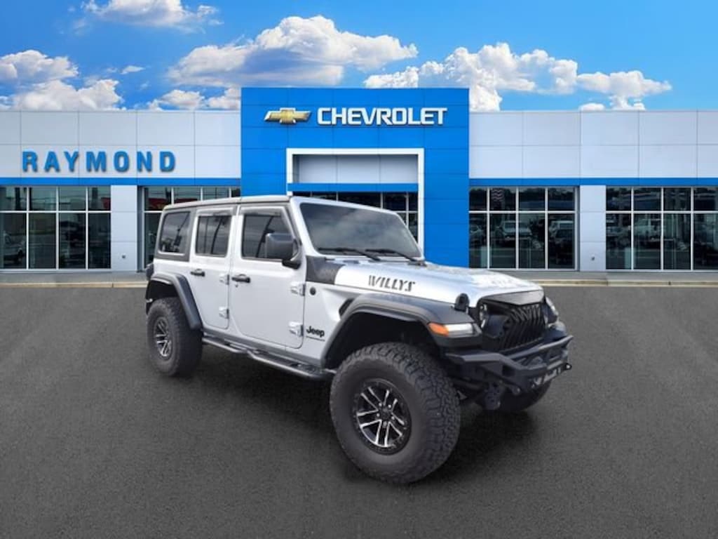 Used 2024 Jeep Wrangler 4-Door Willys 4x4 SUV