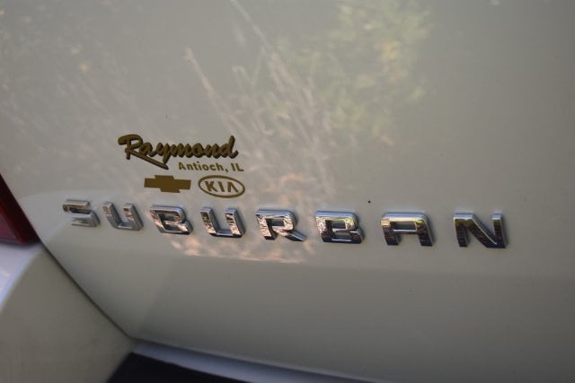 2014 Chevrolet Suburban LTZ - Photo 14