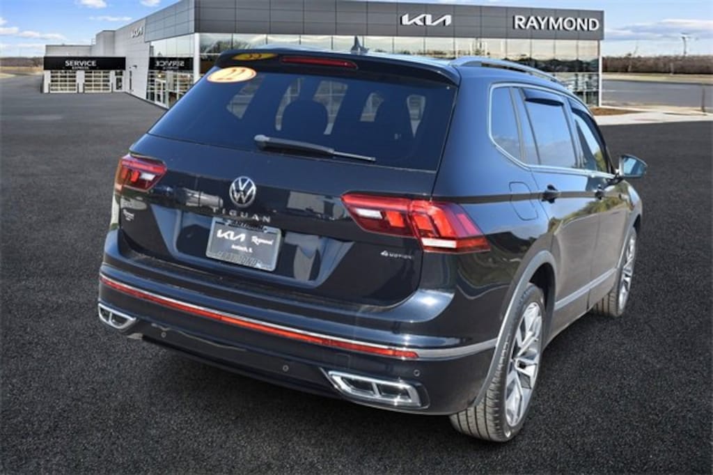 Used 2022 Volkswagen Tiguan 2.0T SEL R-Line SUV