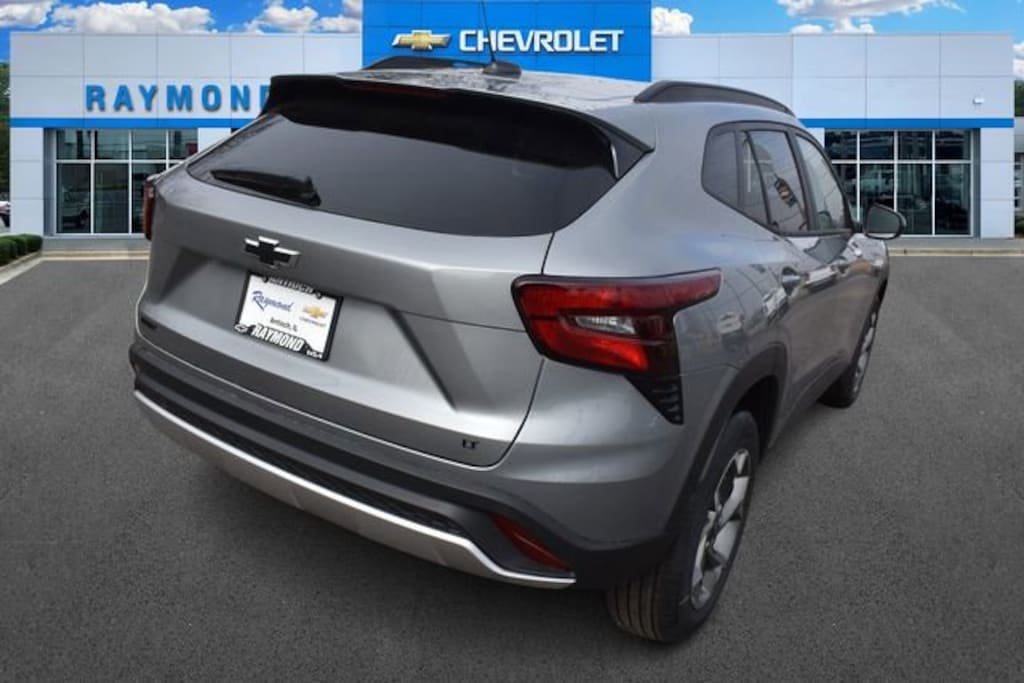 New 2026 Chevrolet Trax LT SUV