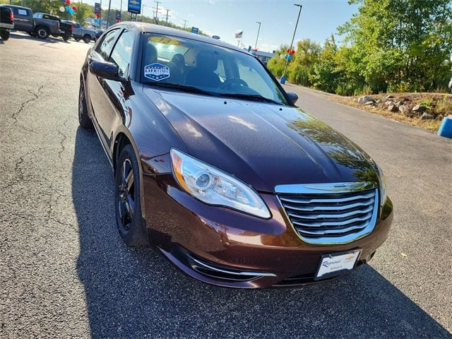 Used 2013 Chrysler 200 LX with VIN 1C3CCBAB7DN723146 for sale in Antioch, IL