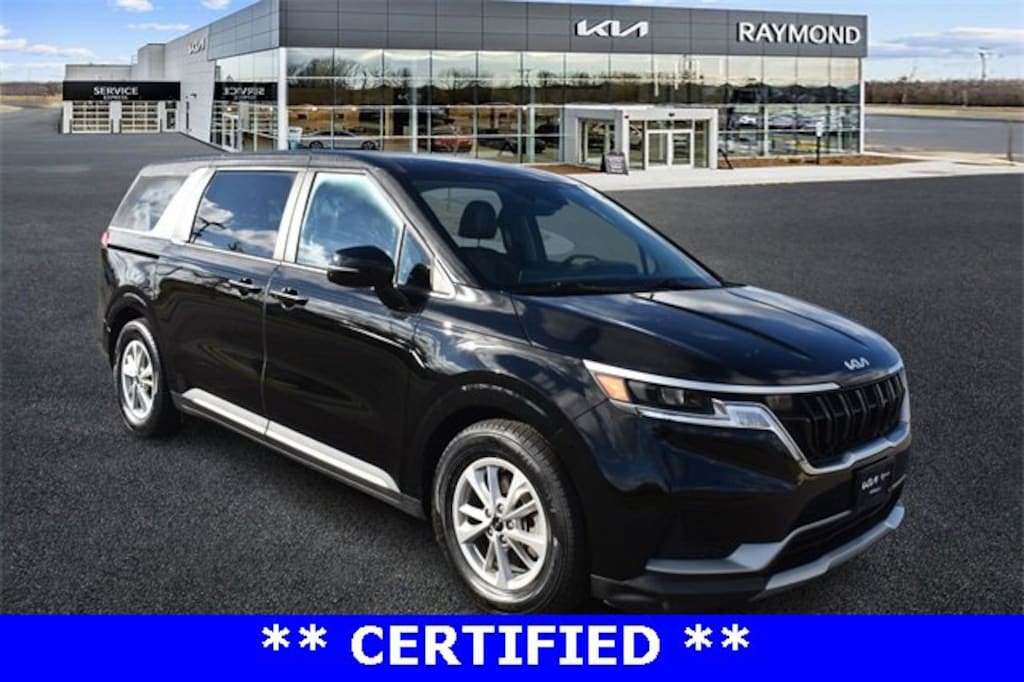 Used 2023 Kia Carnival MPV LX Seat Package MPV