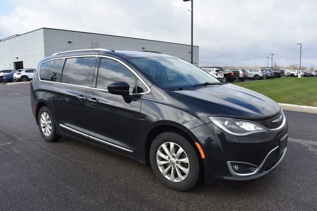 2018 Chrysler Pacifica Touring L Plus