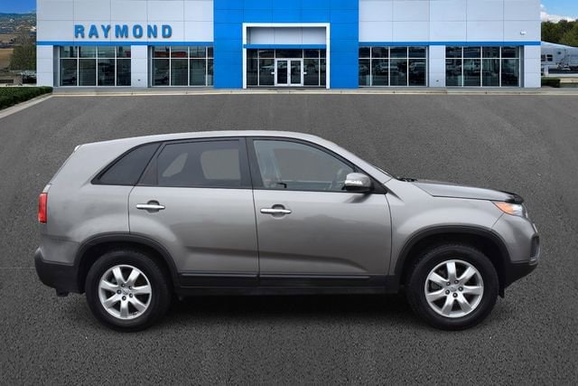 Used 2012 Kia Sorento LX with VIN 5XYKT3A17CG285593 for sale in Antioch, IL