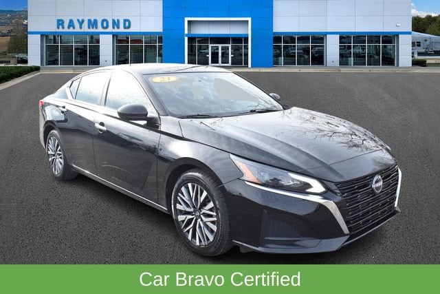 2023 Nissan Altima SV