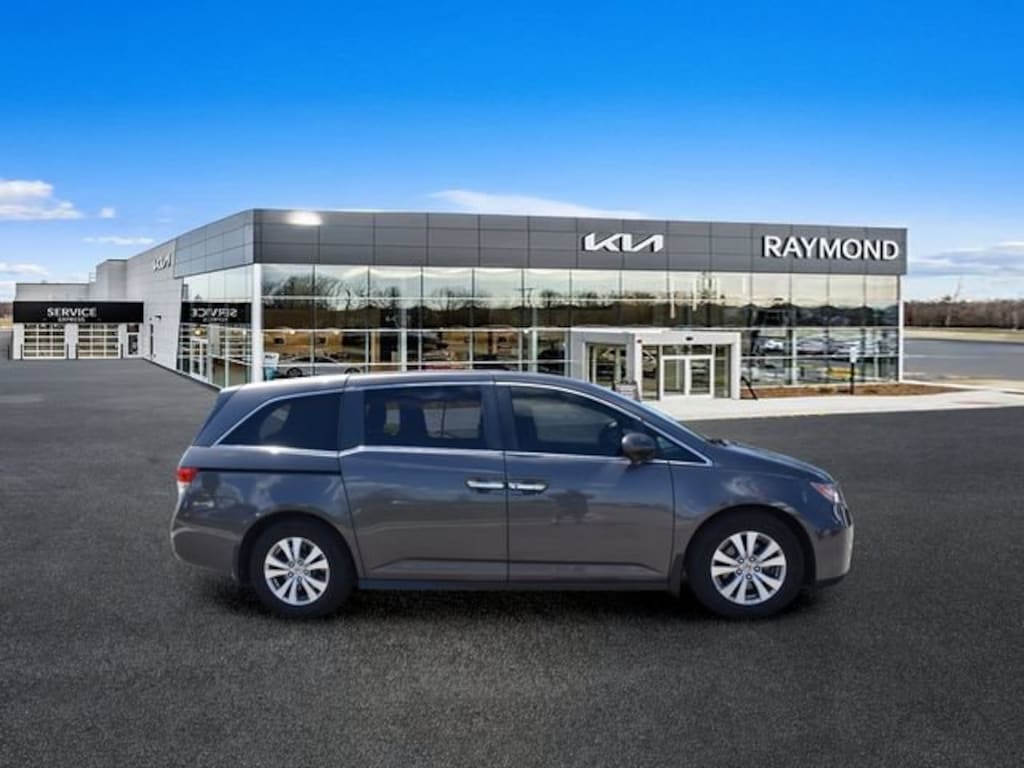 Used 2015 Honda Odyssey EX-L Van