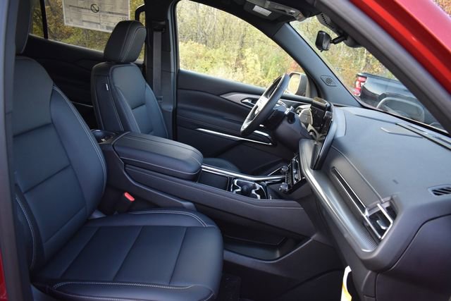 2026 Chevrolet Traverse LT - Photo 14