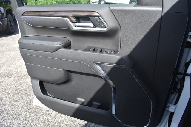 2026 Chevrolet Silverado 1500 LT - Photo 32