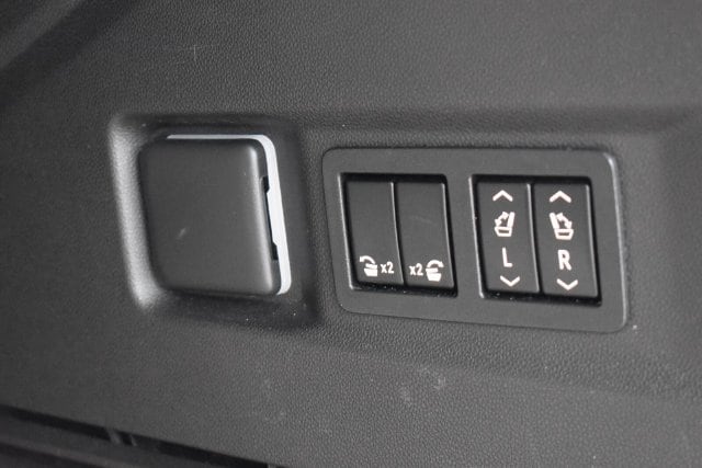 2022 Chevrolet Tahoe Z71 - Photo 25