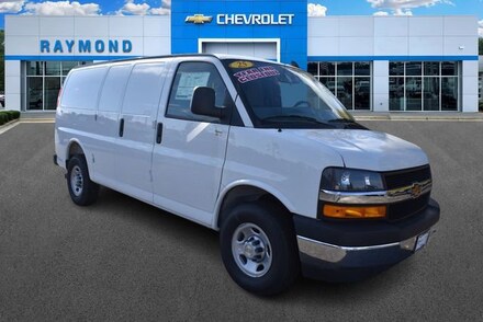 2025 Chevrolet Express Cargo 2500 WT Van