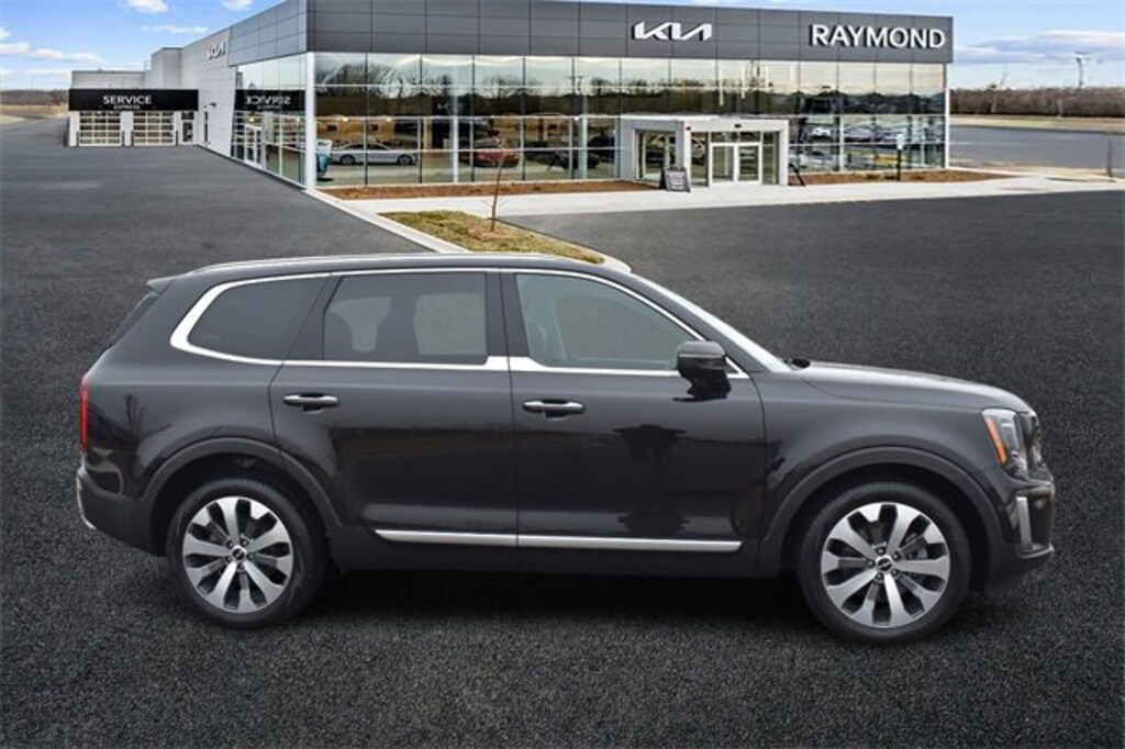 Used 2022 Kia Telluride S SUV