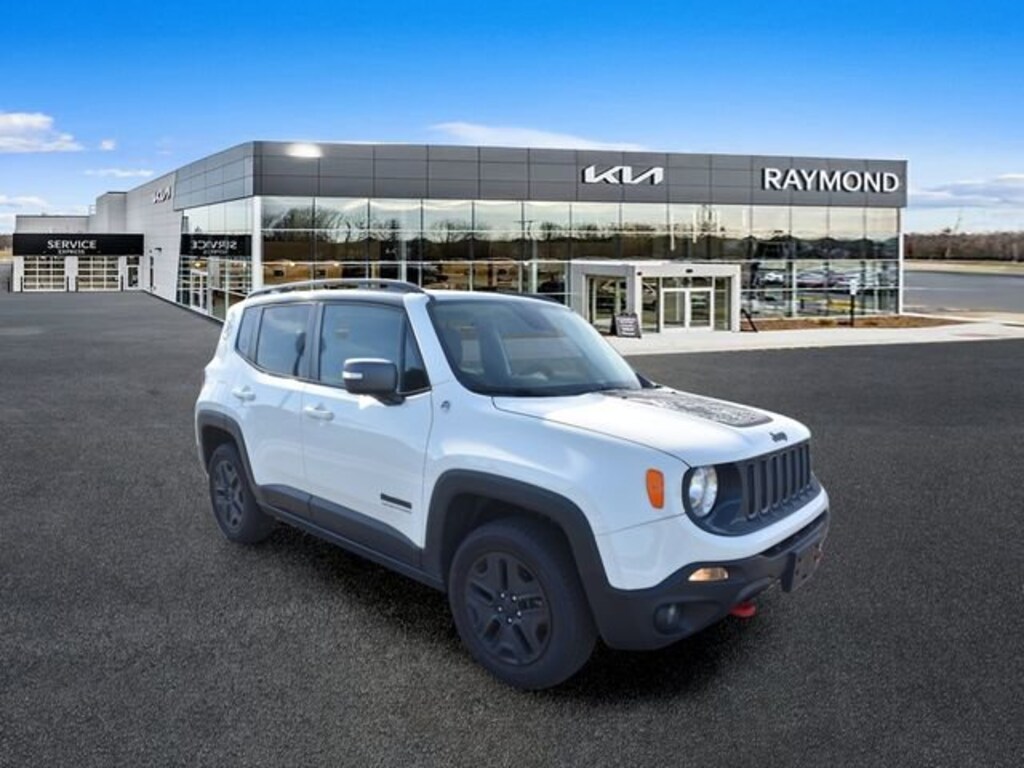 Used 2017 Jeep Renegade Deserthawk 4x4 SUV
