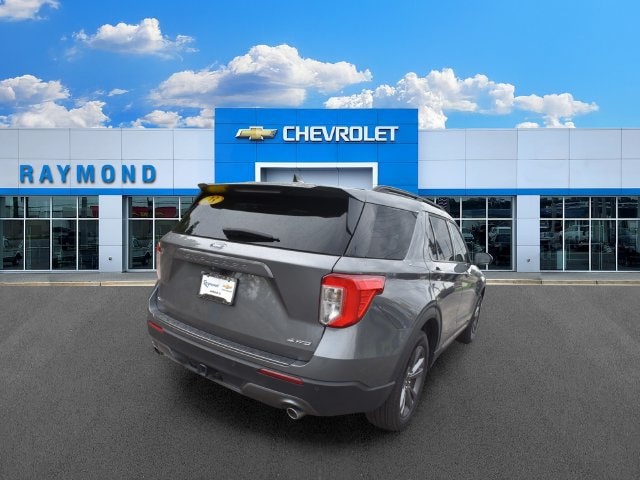 2023 Ford Explorer XLT - Photo 3