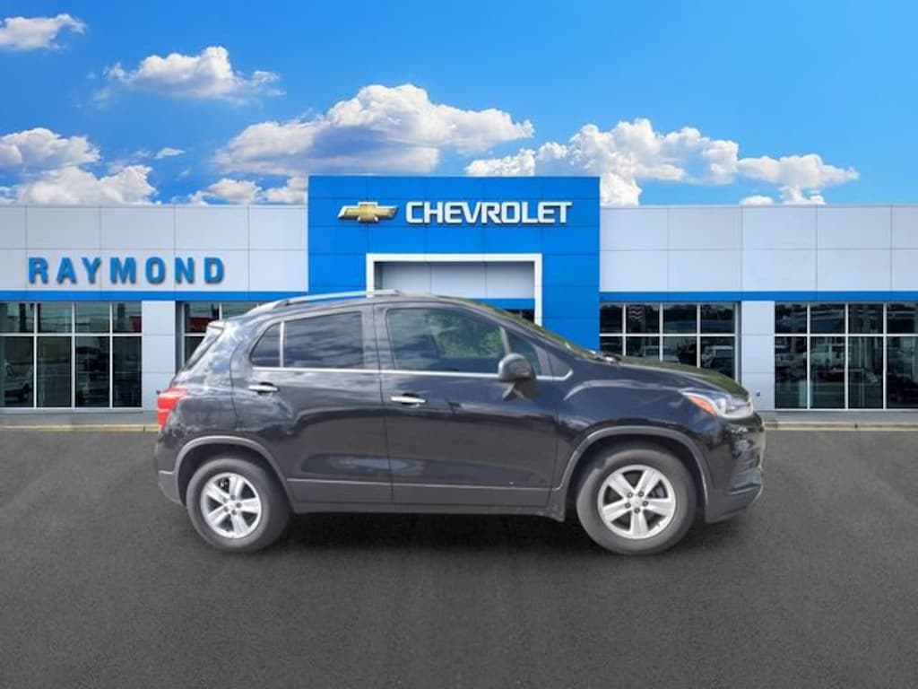 Used 2020 Chevrolet Trax LT SUV