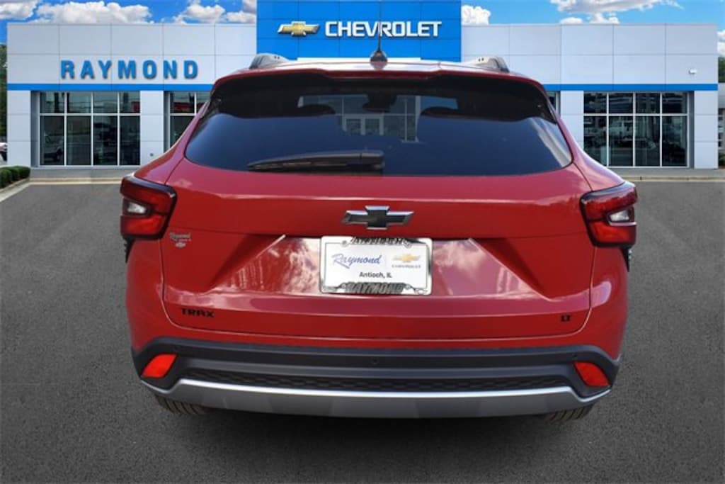 New 2026 Chevrolet Trax LT SUV