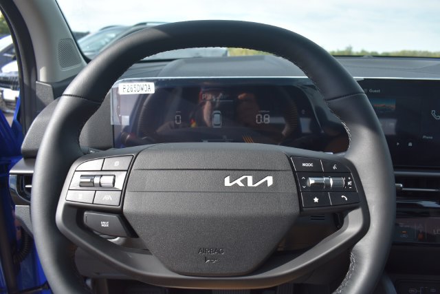 2026 Kia Sportage EX - Photo 28