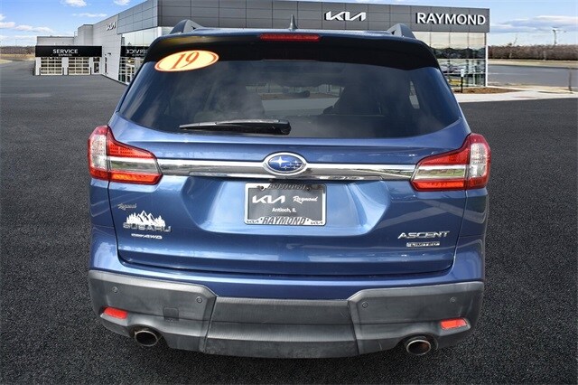 2019 Subaru Ascent Limited photo 4