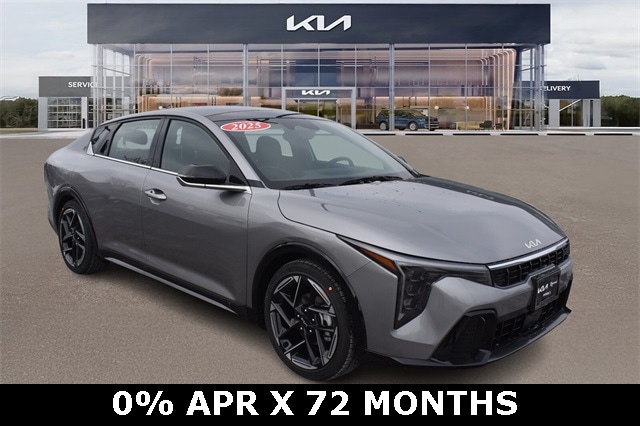 2025 Kia K4 GT-Line's photo