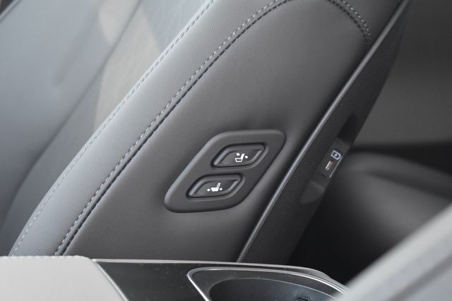 2026 Kia Carnival EX - Photo 29