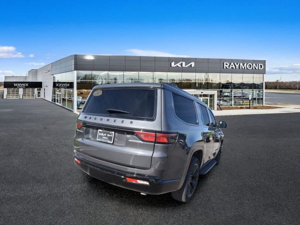 Used 2024 Jeep Wagoneer Series II SUV