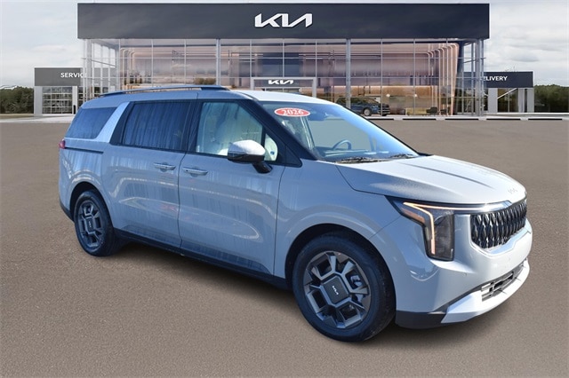 2026 Kia Carnival EX's photo