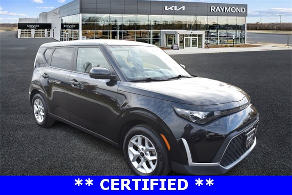 Certified 2024 Kia Soul LX Hatchback