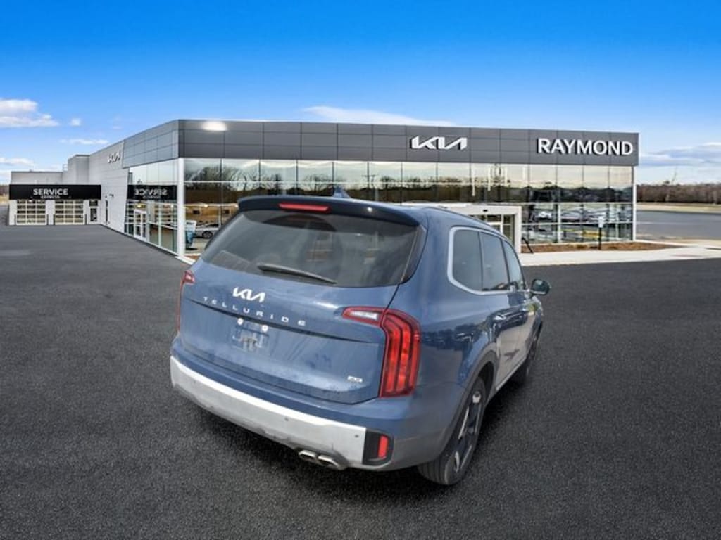 Certified 2024 Kia Telluride S SUV