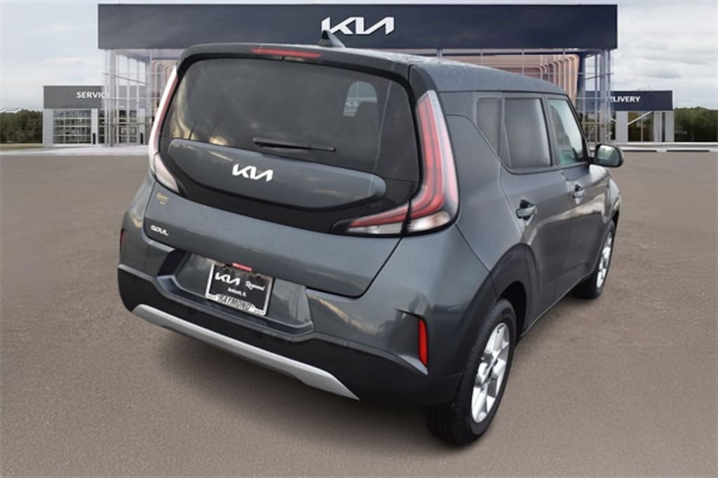 New 2025 Kia Soul LX Hatchback