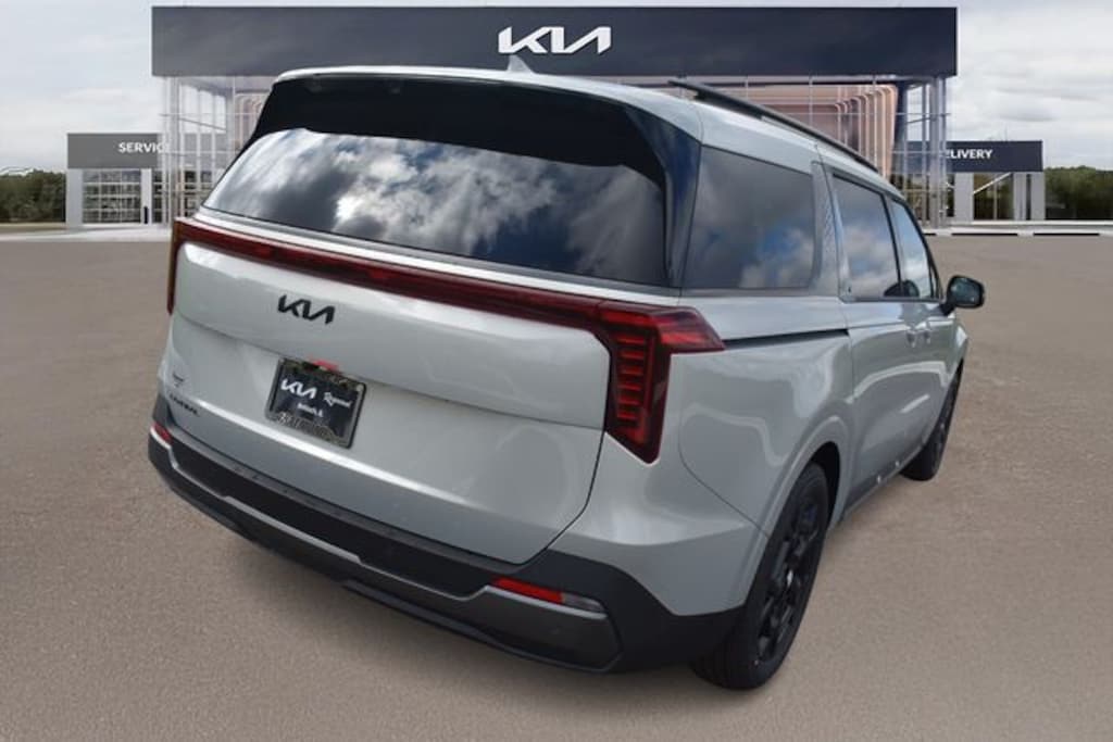 New 2026 Kia Carnival SX Van Passenger Van