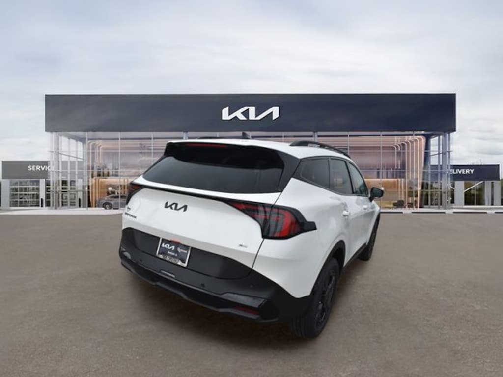 New 2026 Kia Sportage Hybrid X-Line SUV