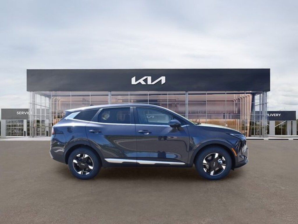 New 2026 Kia Sportage LX SUV