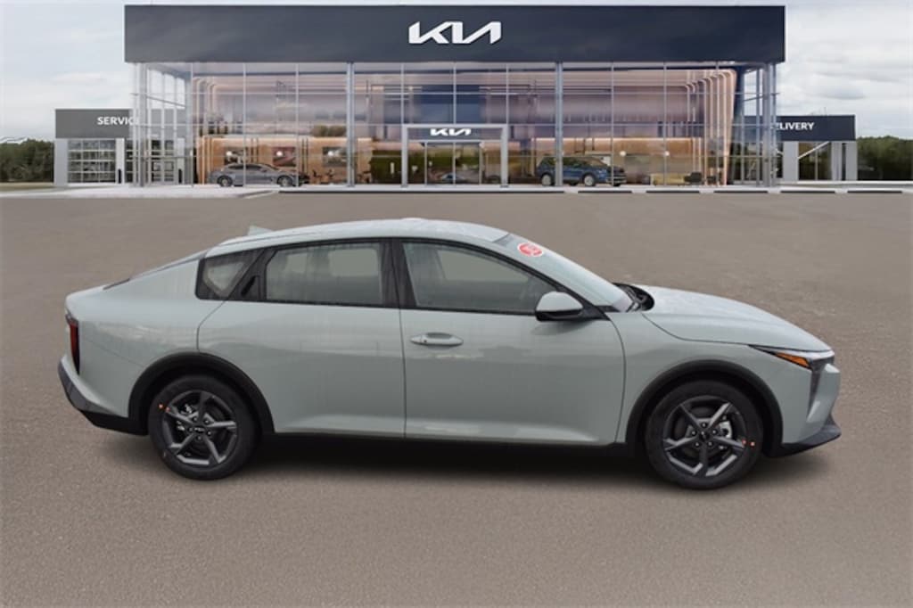 New 2025 Kia K4 LXS Sedan