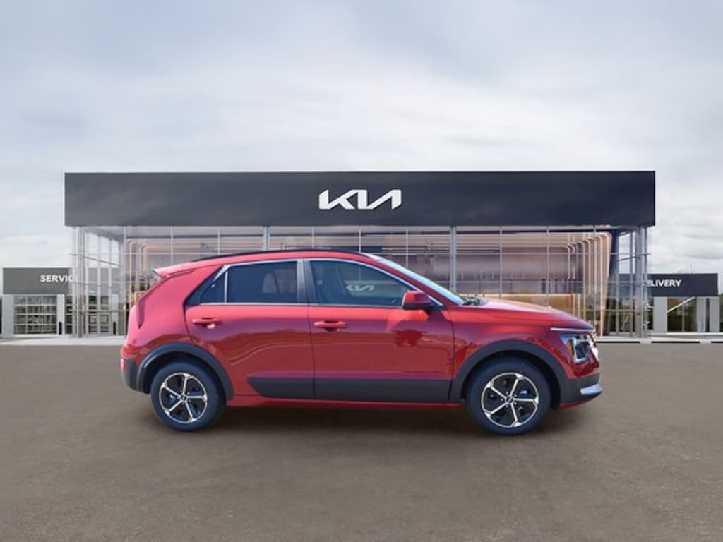 New 2026 Kia Niro LX SUV