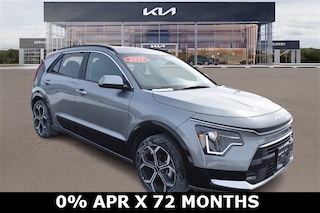 2025 Kia Niro EX Touring SUV